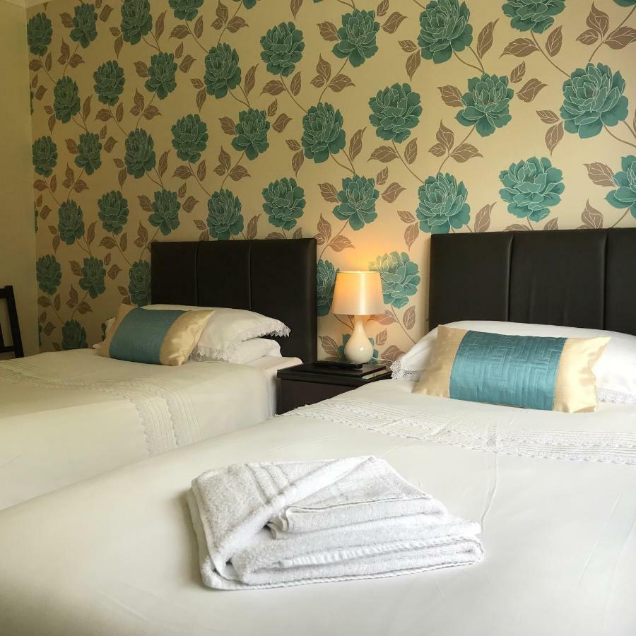 Clover Holidays - Cliff View Perth Eksteriør bilde